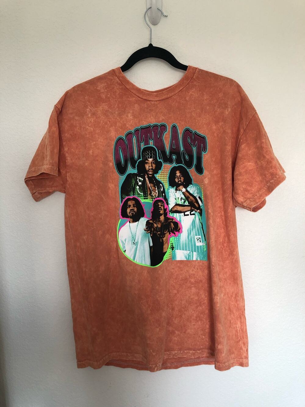 Outcast Acid Wash Vintage Style Oversized Tshirt - L